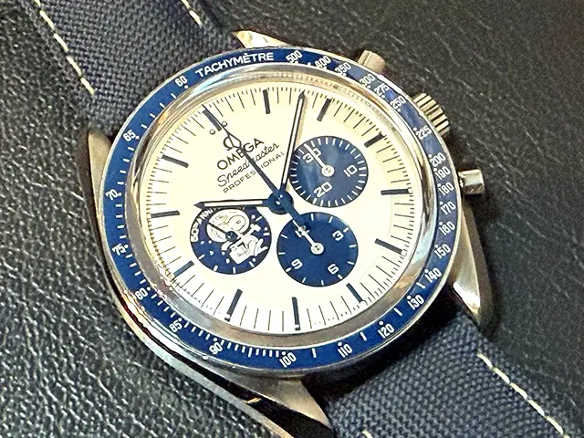 オメガ スピードマスター スヌーピー 310.32.42.50.02.001を東京都のお客様より買取いたしました